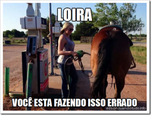 Zuando as Loiras: Me falaram que sempre preciso abastecer o veiculo